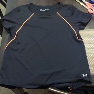 Dry Fit under armour top